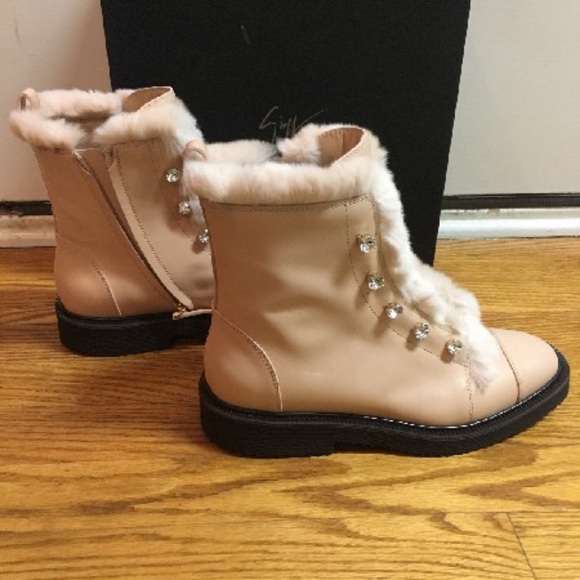 BRAND NEW!! Giuseppe Zanotti - Hilary Fur Boots US 8 | IT 38 (NIB) - Picture 2 of 10